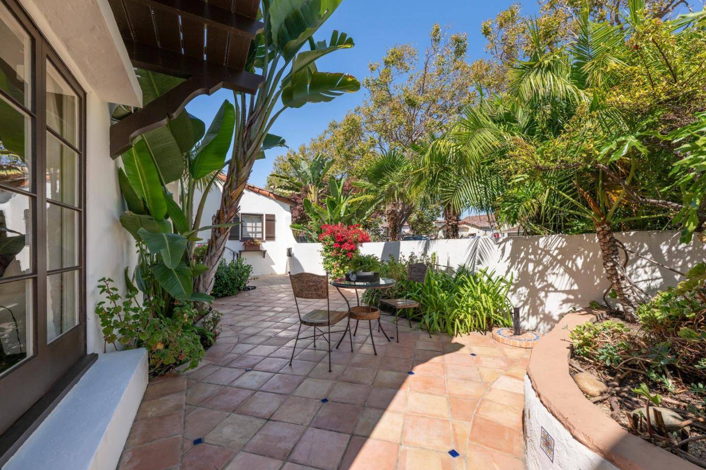 San Mateo, CA 94401,829 N Idaho ST