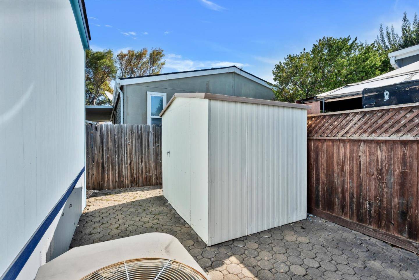 Sunnyvale, CA 94089,1085 Tasman DR 96