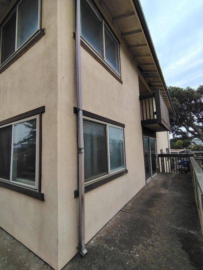 Monterey, CA 93940,105 Roberts AVE