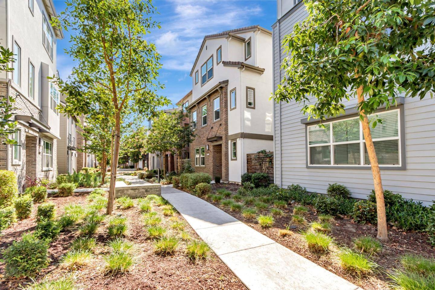 San Jose, CA 95122,2154 Pastoral LOOP