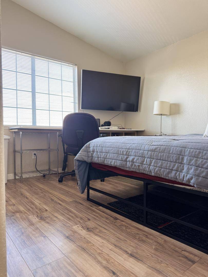 Sunnyvale, CA 94089,1085 Tasman DR 416