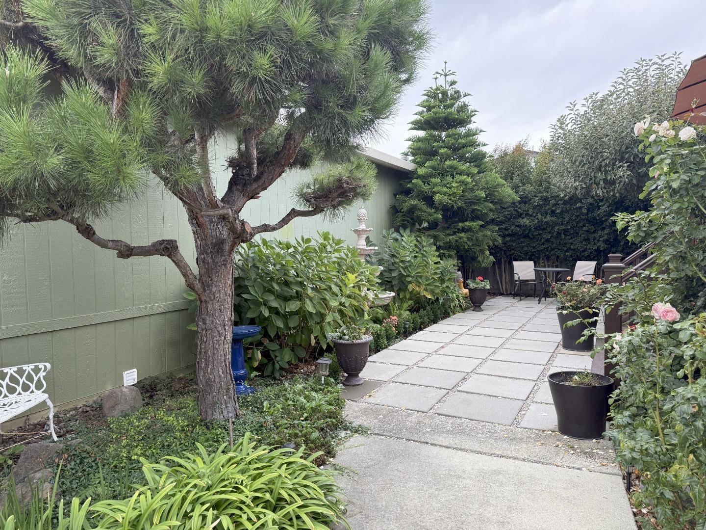 Sunnyvale, CA 94089,1225 Vienna DR 942