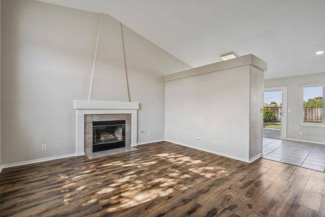 Hollister, CA 95023,2240 Preston CT