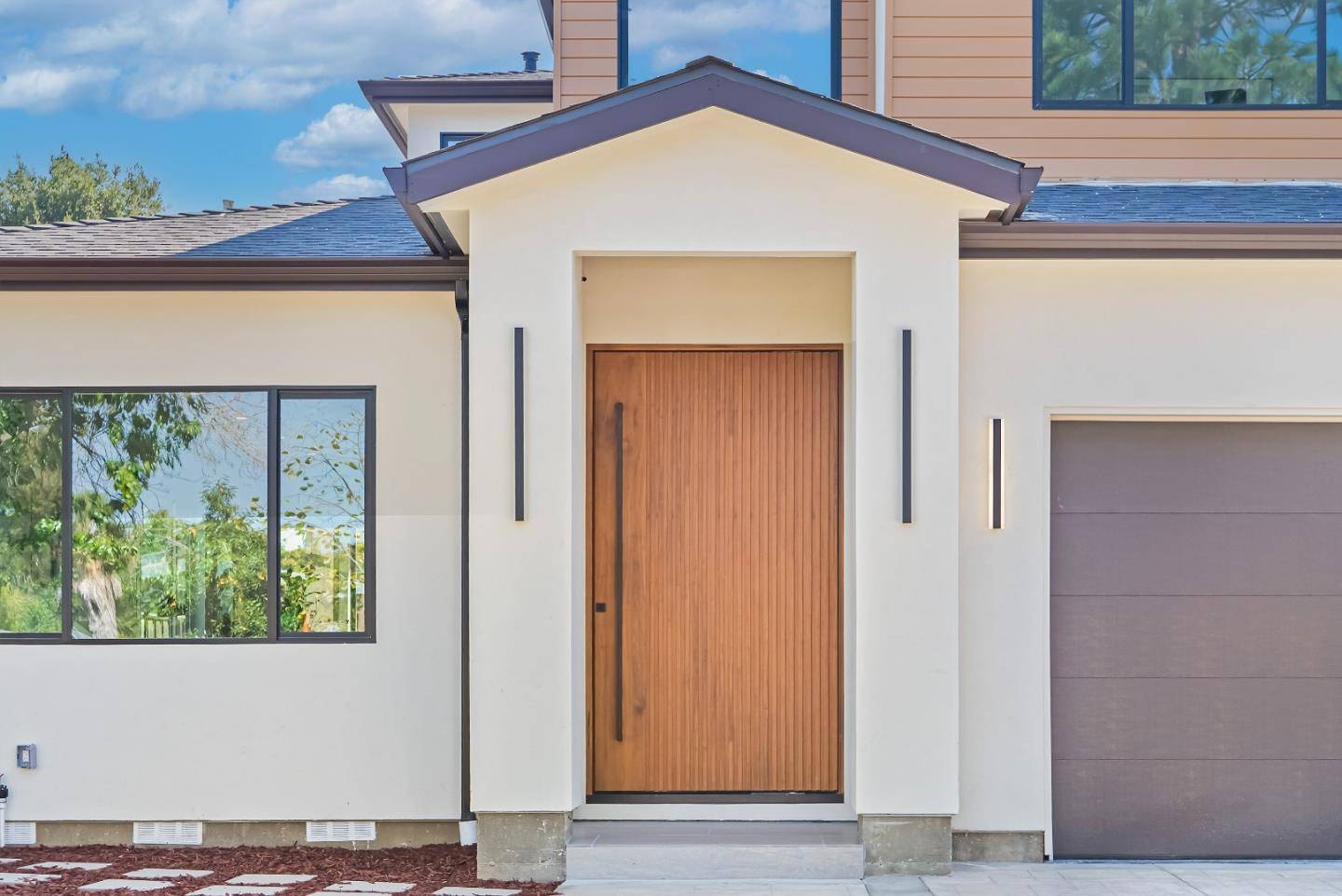 Cupertino, CA 95014,18630 Crabtree AVE