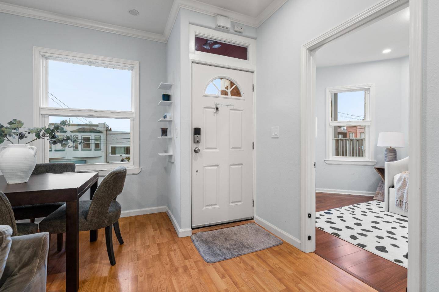 San Francisco, CA 94112,291 Munich ST