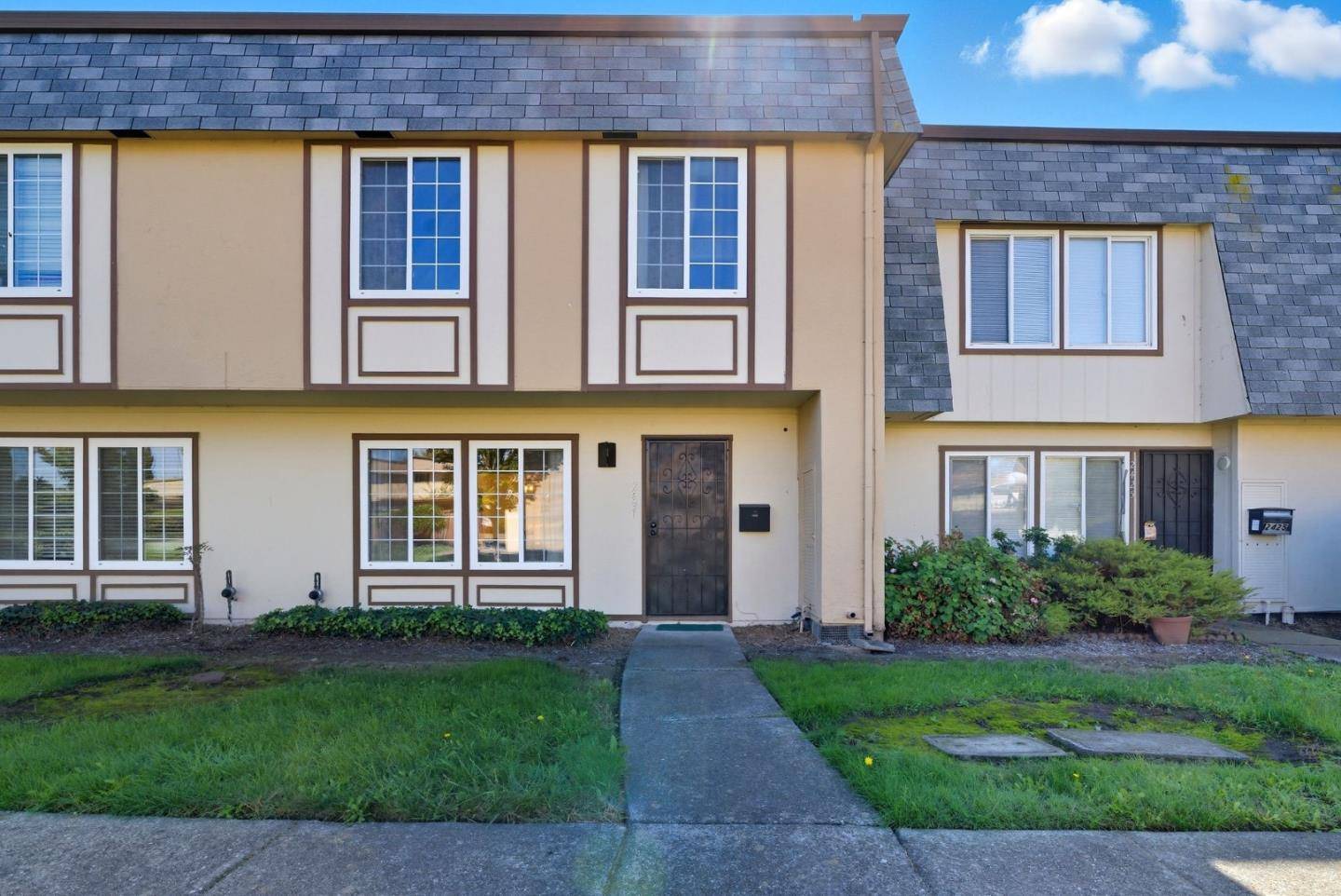 Hayward, CA 94545,2421 Arf AVE