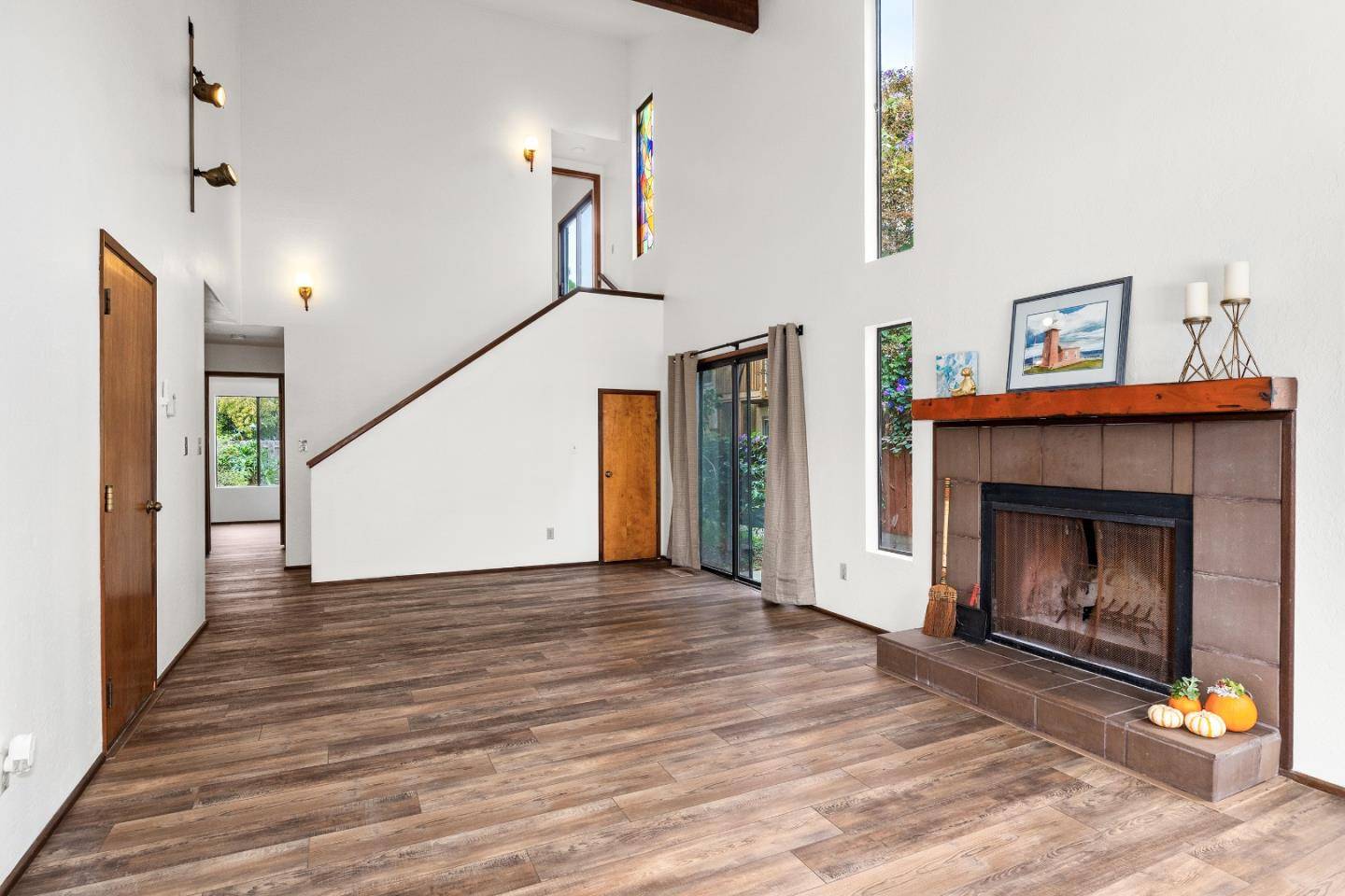 Santa Cruz, CA 95062,919 Paget AVE