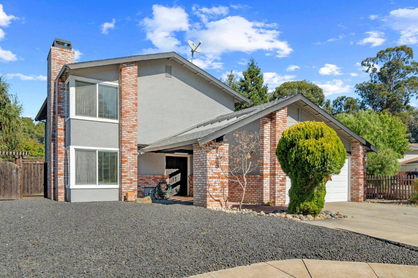 Hayward, CA 94541,24392 Machado CT