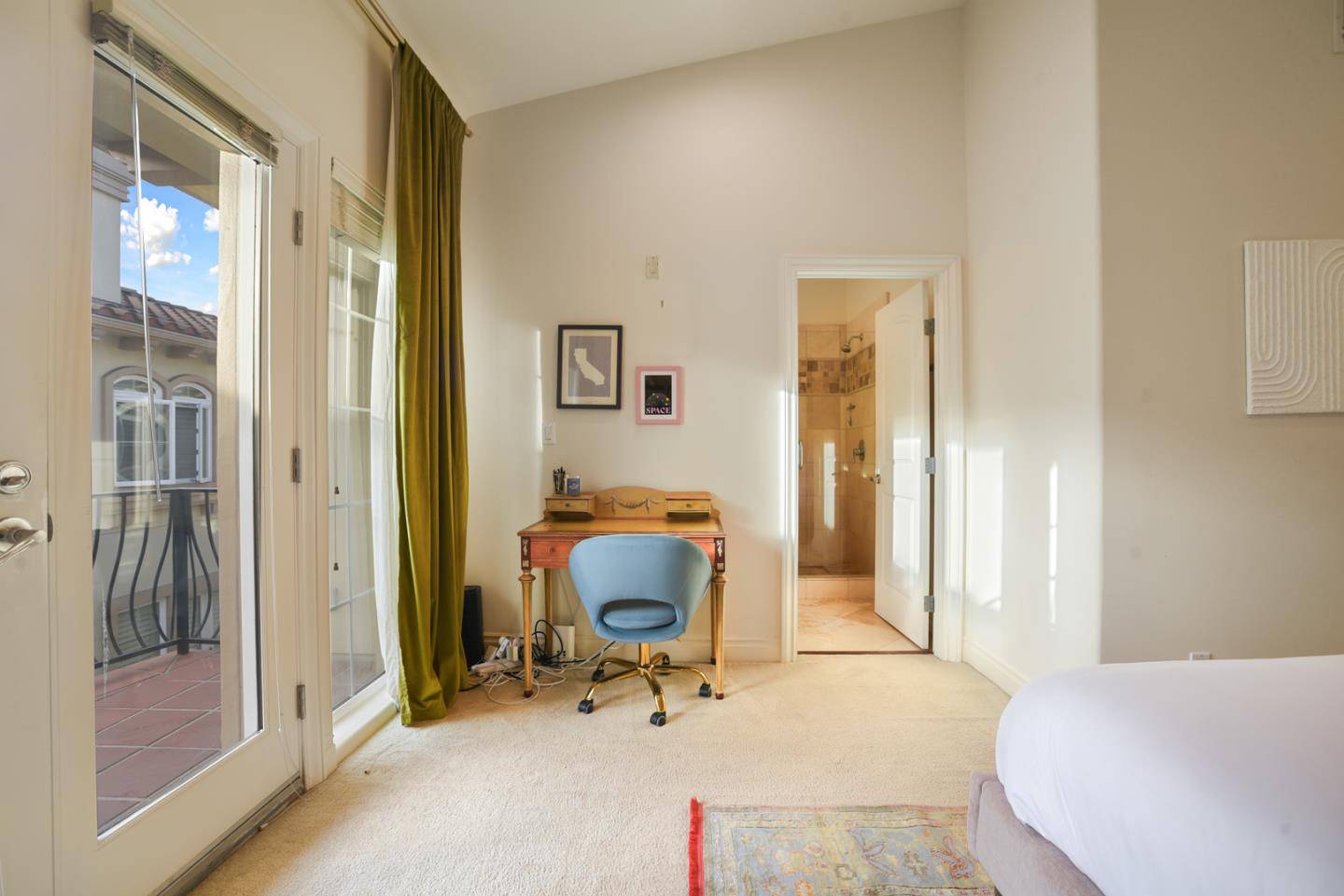 Burlingame, CA 94010,1137 Paloma AVE E