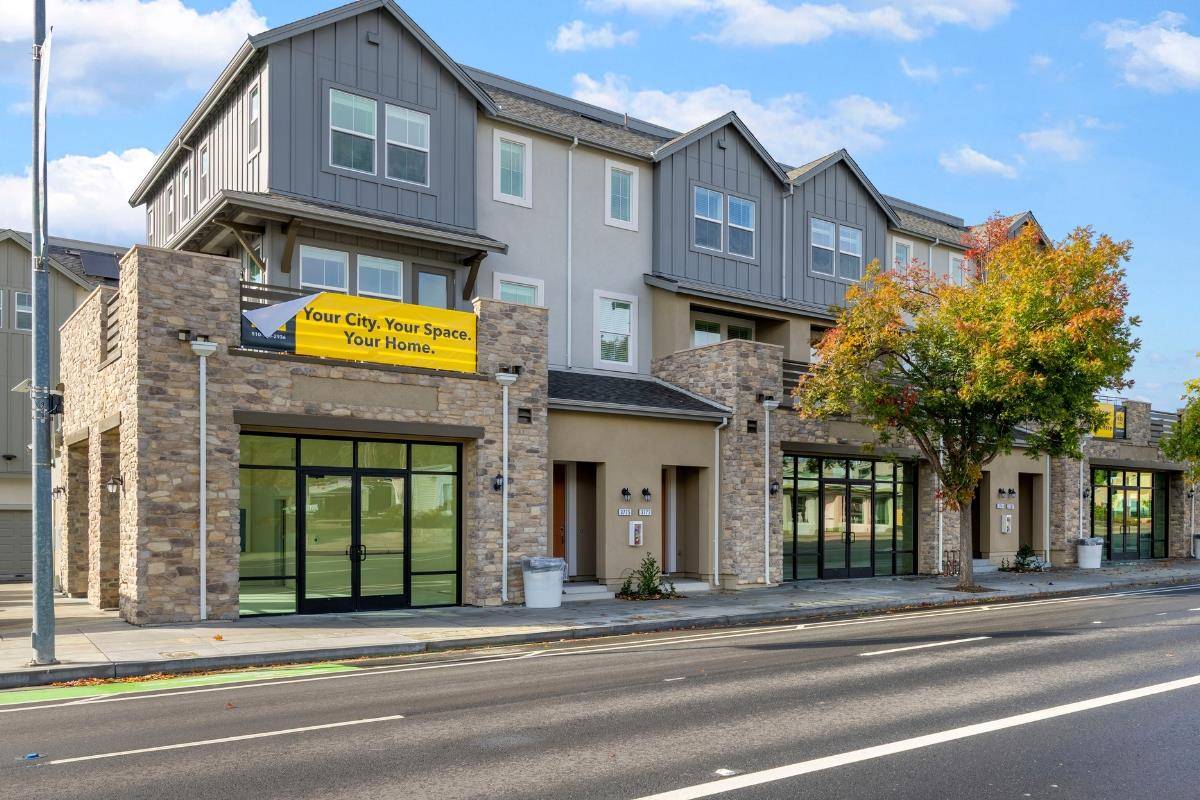 Castro Valley, CA 94546,3775 Castro Valley BLVD