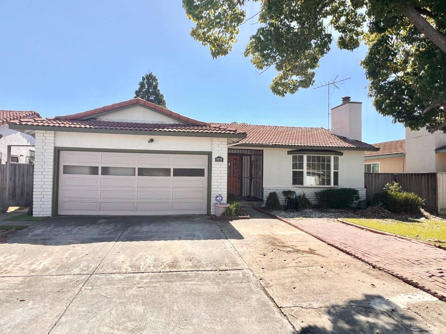 San Jose, CA 95127,3278 Faith CT