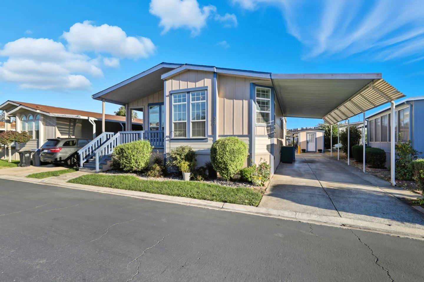 San Jose, CA 95111,320 Chateau La Salle DR 320