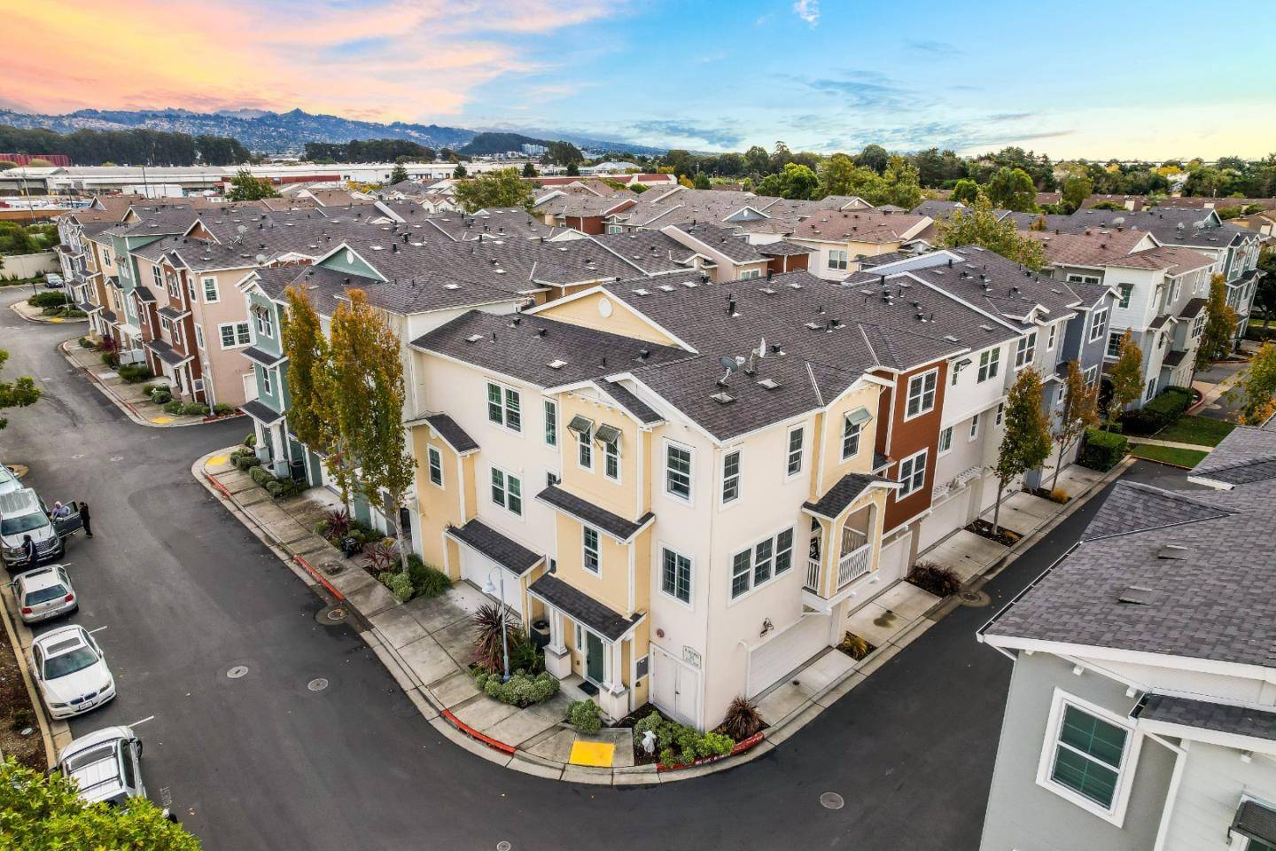 Richmond, CA 94804,2502 Jetty DR