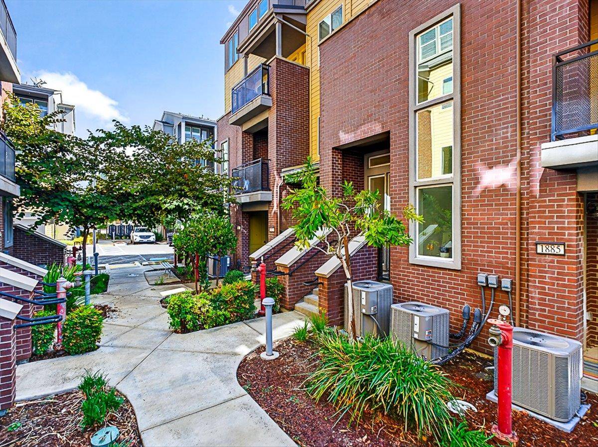 San Jose, CA 95133,1889 Sable PL