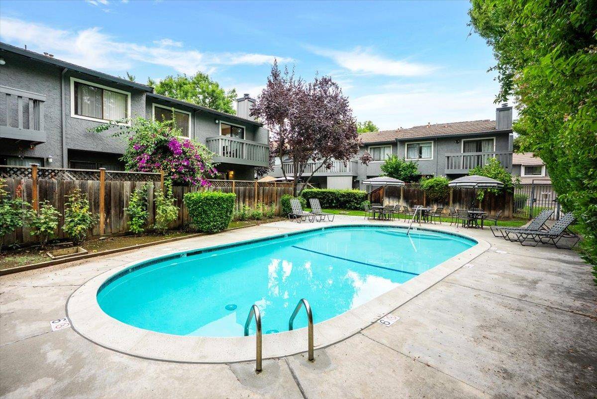 San Jose, CA 95118,1126 Cherryview LN