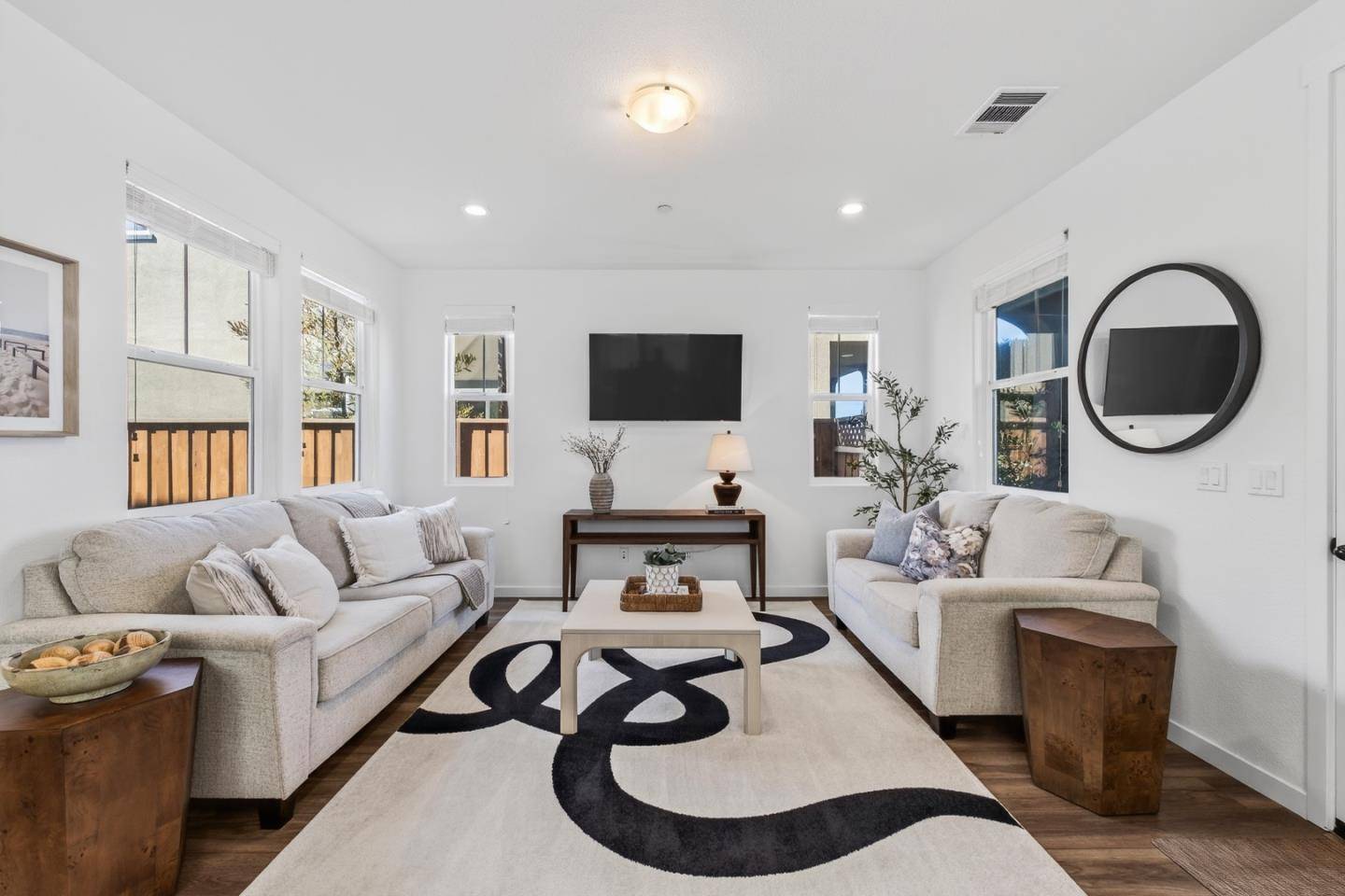 Marina, CA 93933,2975 Denali DR