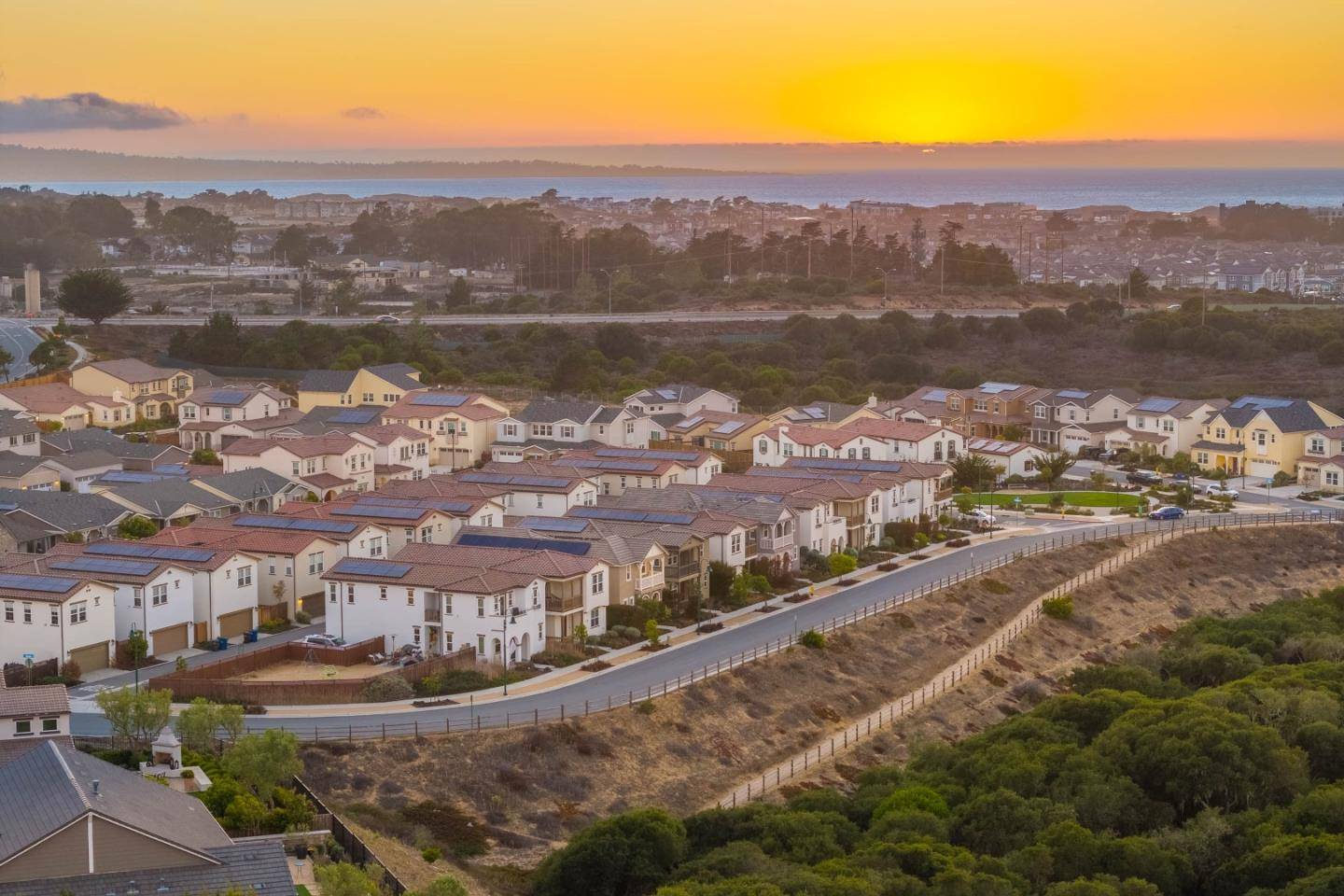 Marina, CA 93933,2975 Denali DR