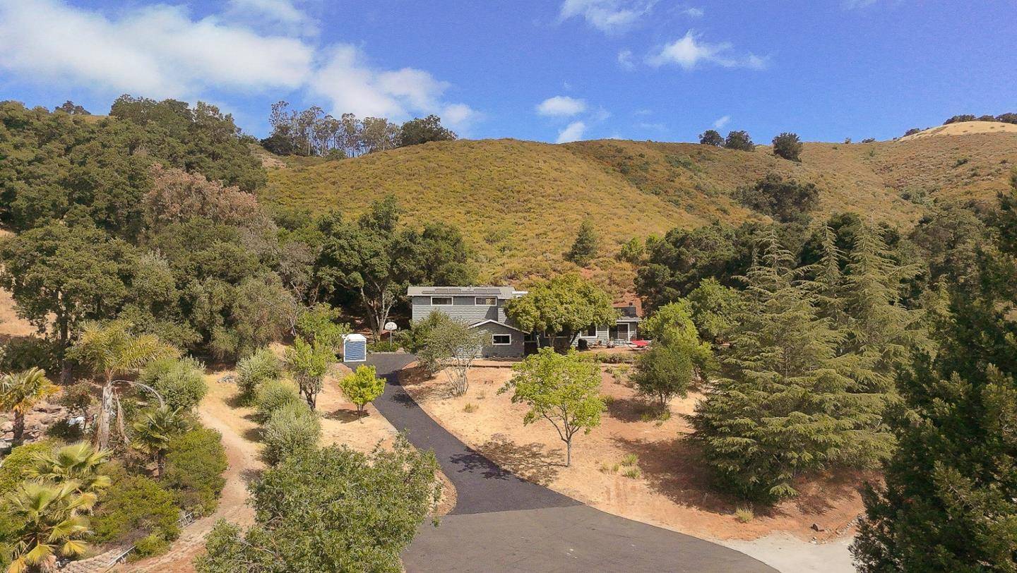 Morgan Hill, CA 95037,15223 Perry LN