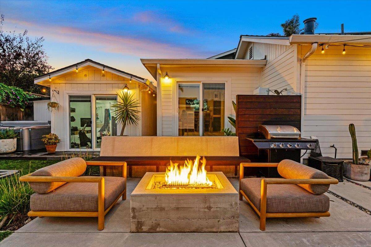 Santa Cruz, CA 95062,4310 Nova DR