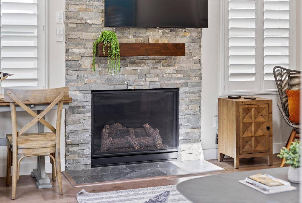 Capitola, CA 95010,425 Riverview AVE