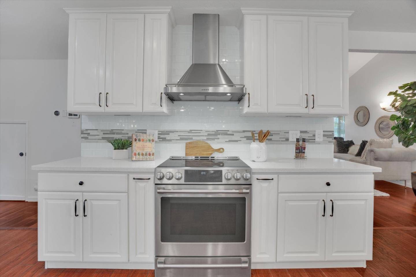 Union City, CA 94587,3305 San Carlos WAY