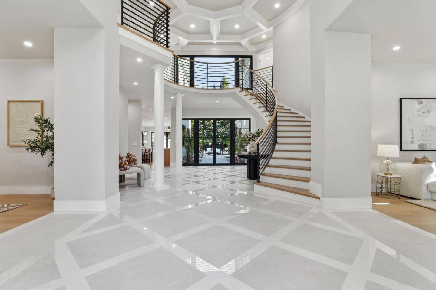 Atherton, CA 94027,261 Camino Al Lago