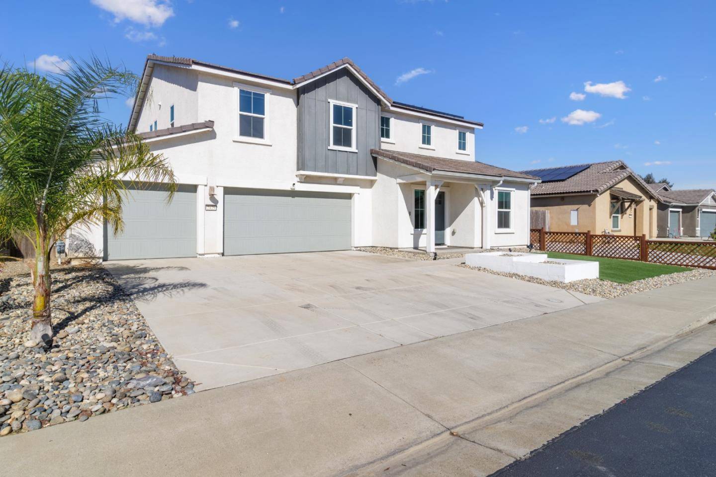 Atwater, CA 95301,2125 Redding WAY