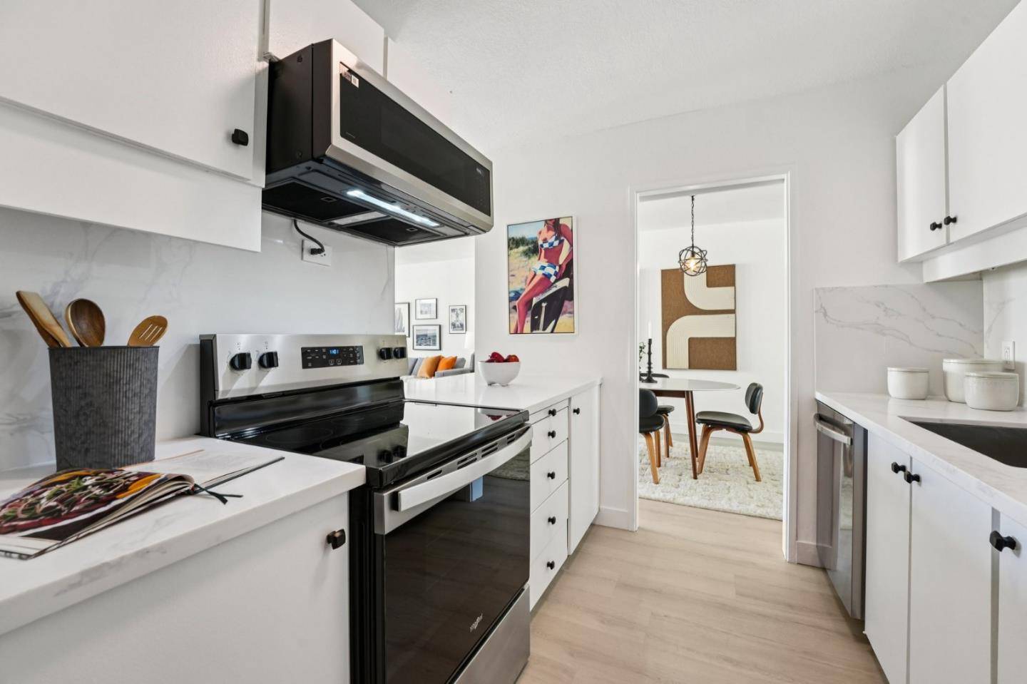 Belmont, CA 94002,400 Davey Glen RD 4826