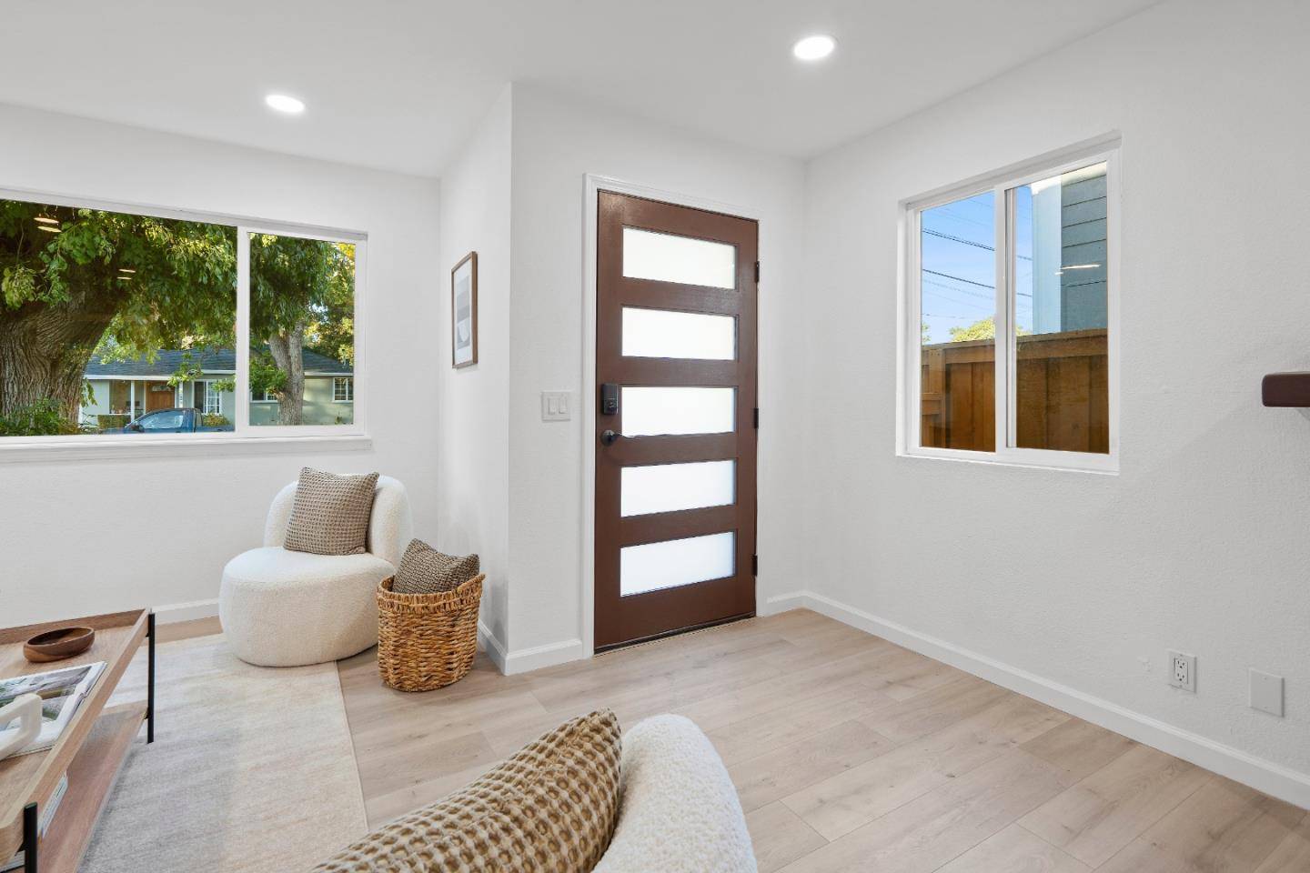 Menlo Park, CA 94025,824 14th AVE