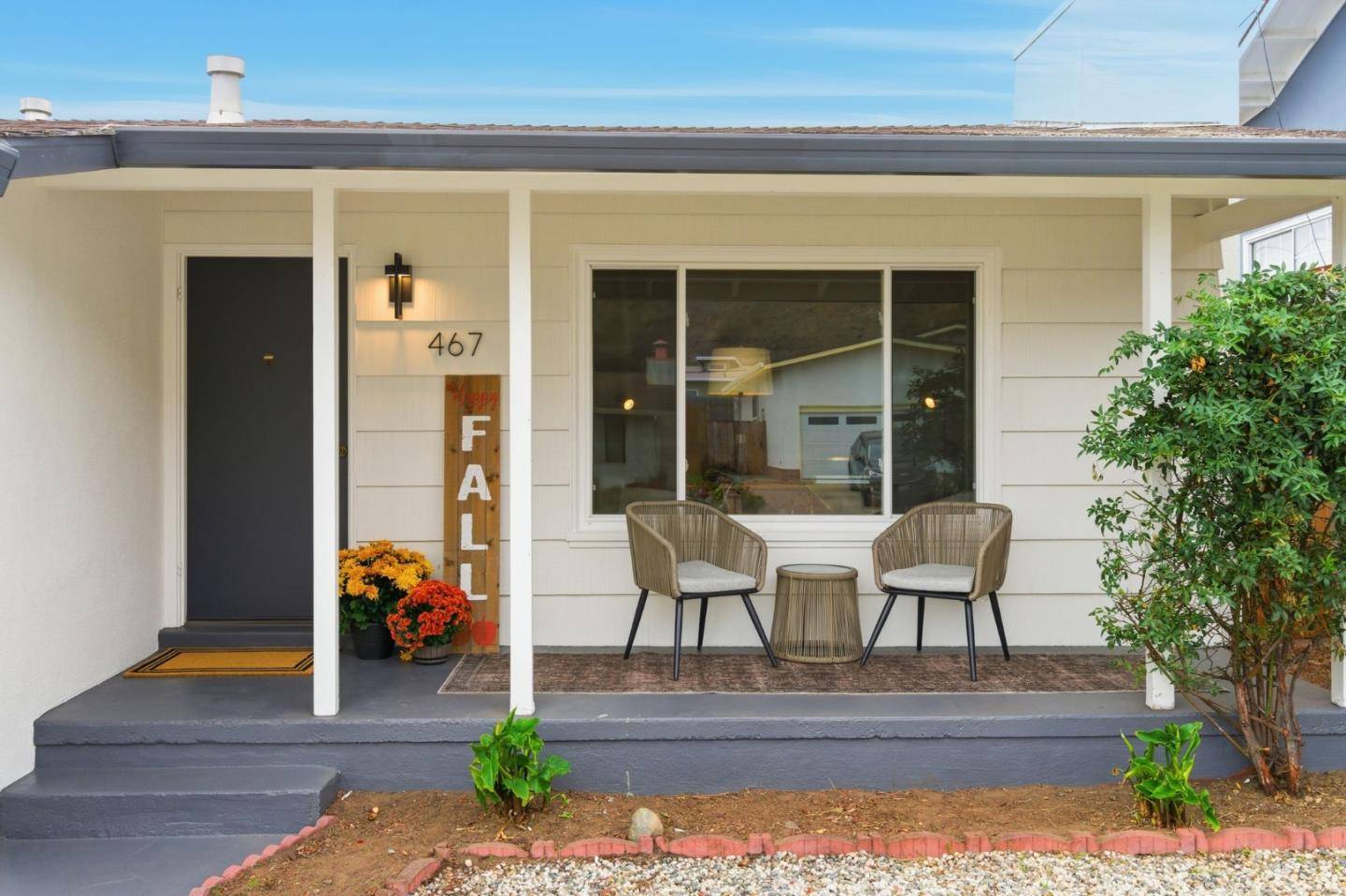 South San Francisco, CA 94080,467 Holly AVE