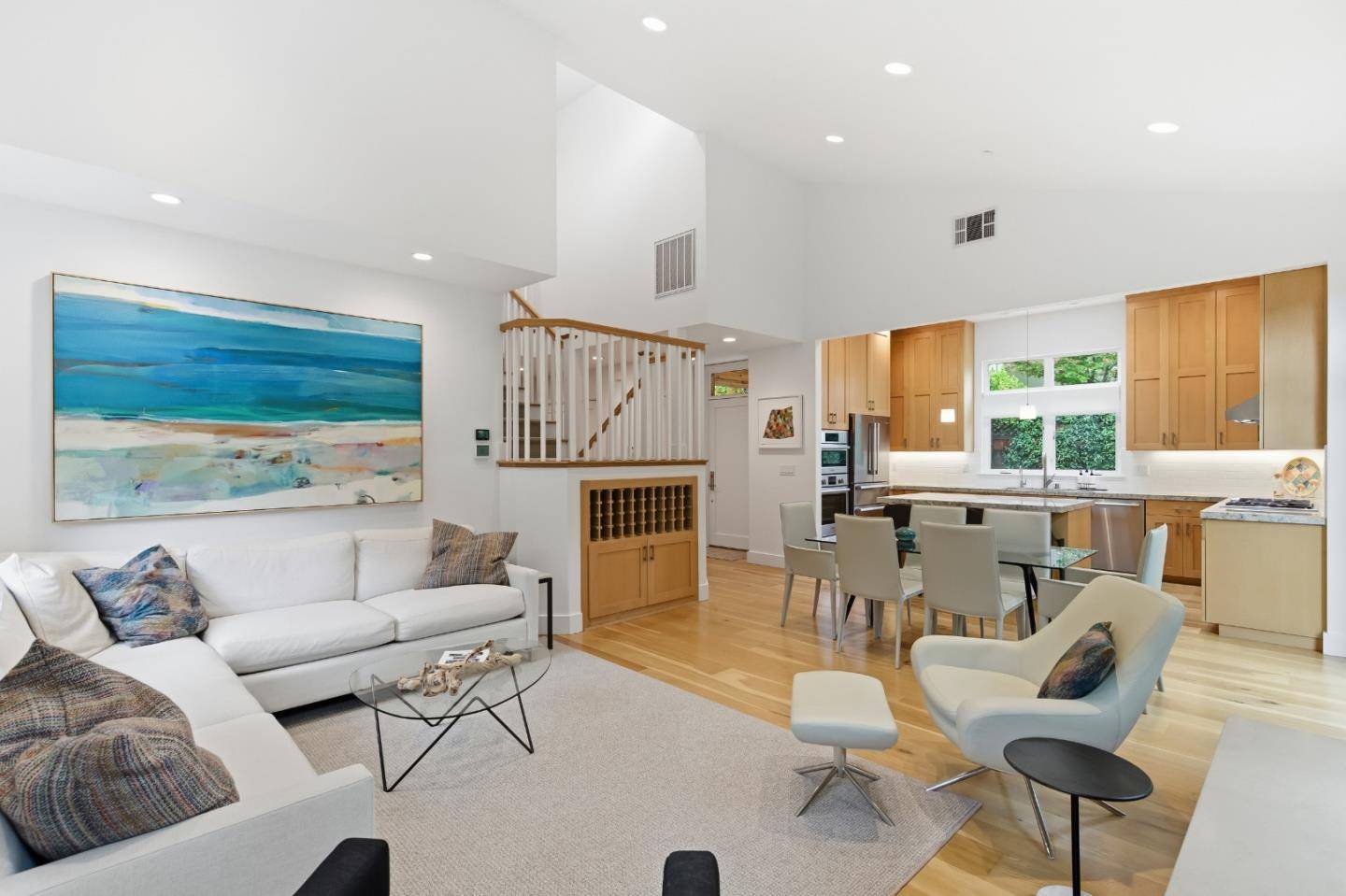 Menlo Park, CA 94025,1236 Hoover ST