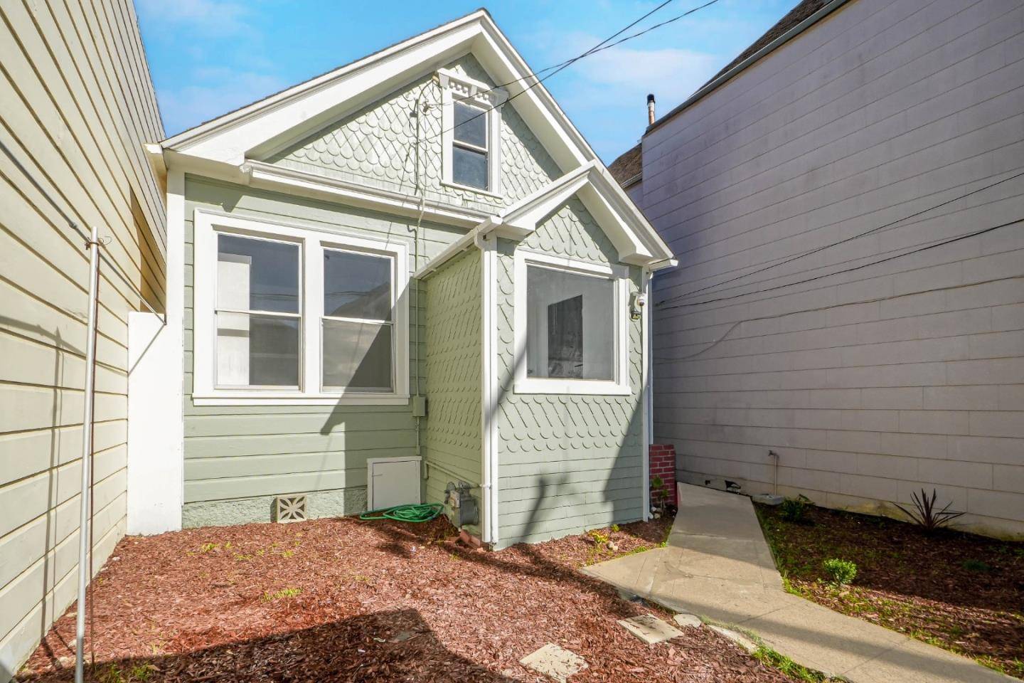 San Francisco, CA 94112,48 Harrington ST