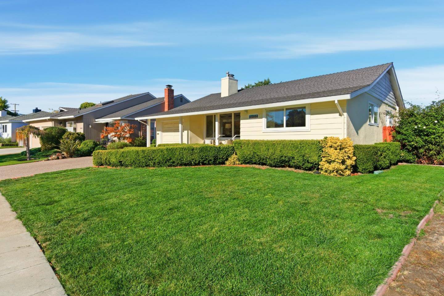 Redwood City, CA 94061,2054 Palm AVE