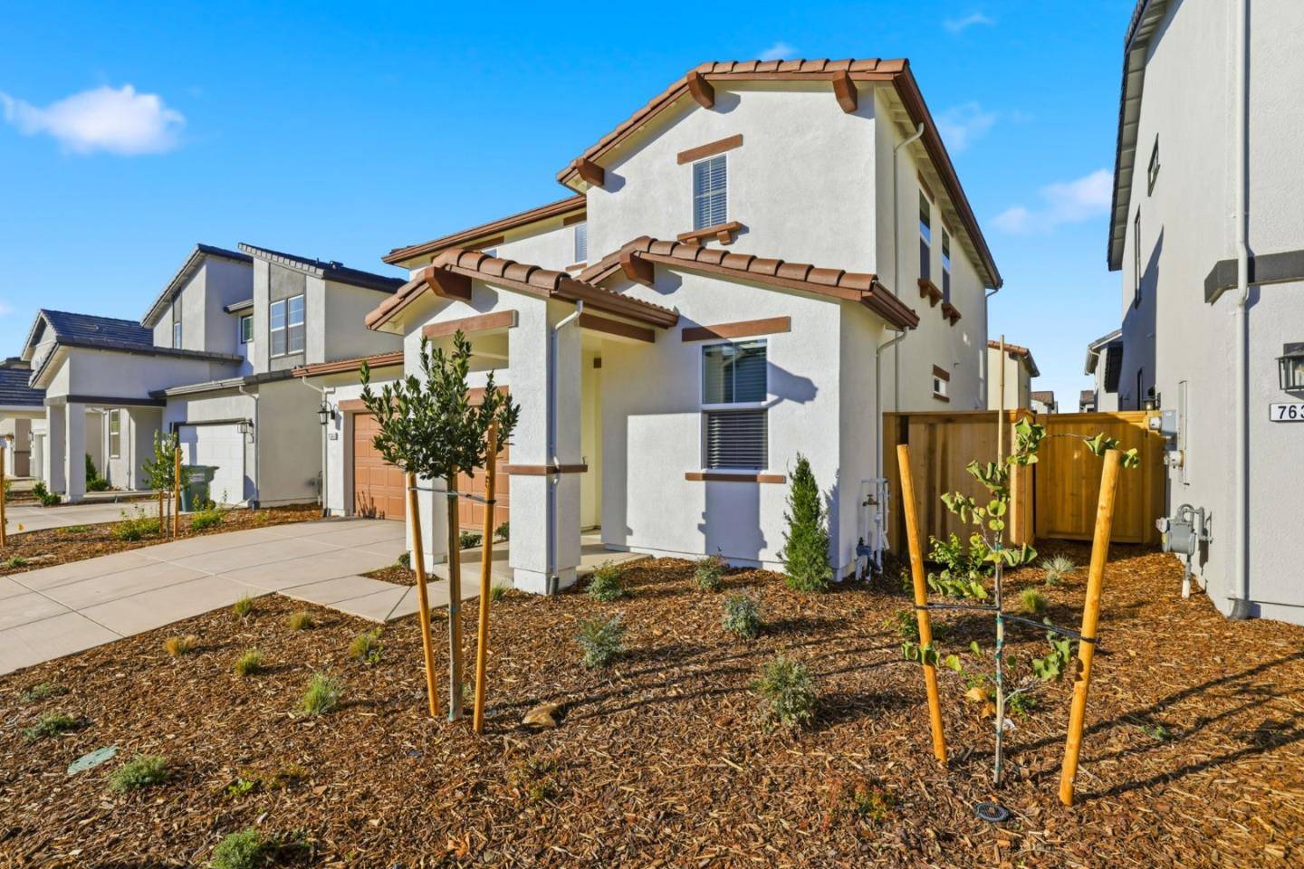 Sacramento, CA 95829,7634 Flatbow WAY