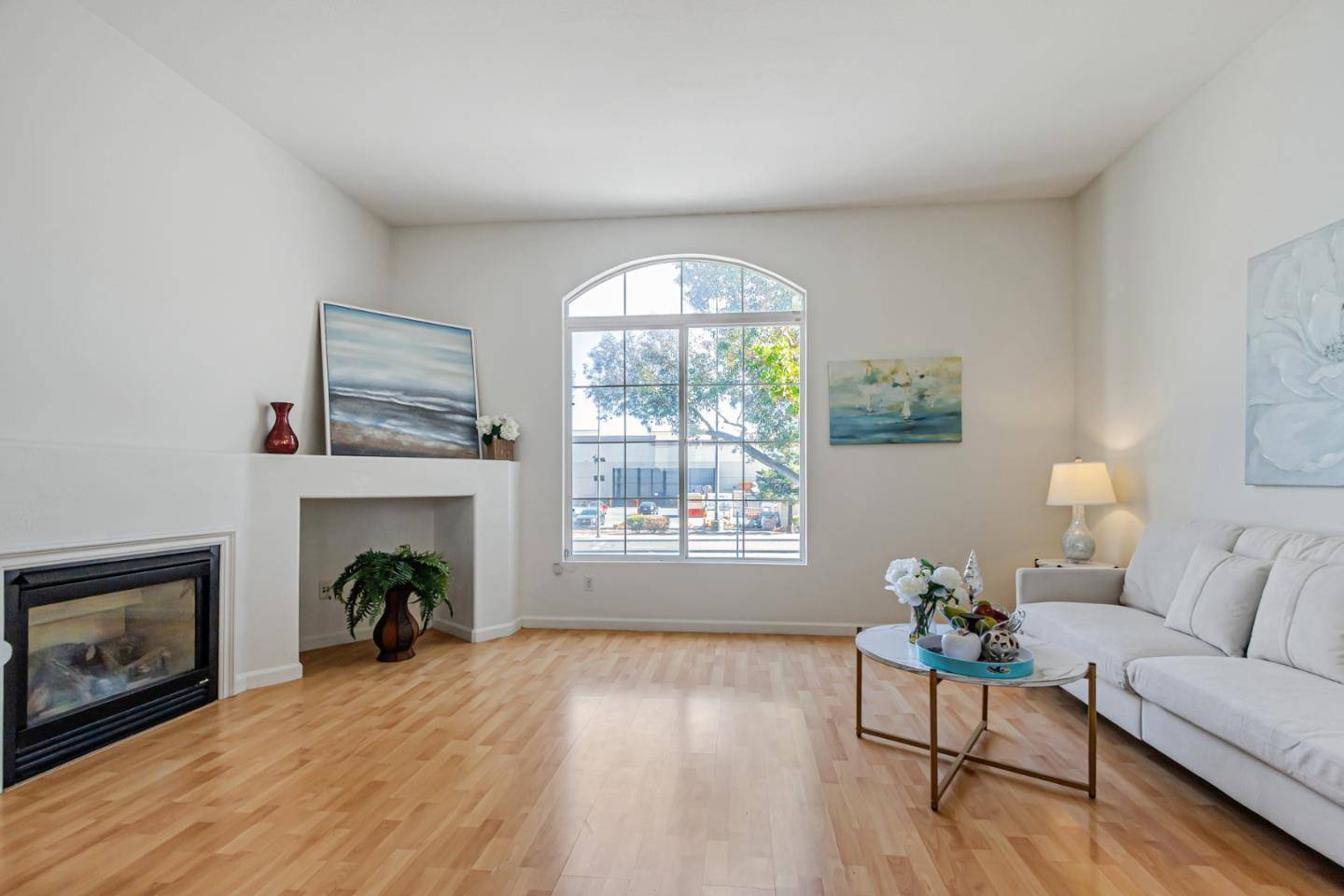 Milpitas, CA 95035,39 Cloud WALK