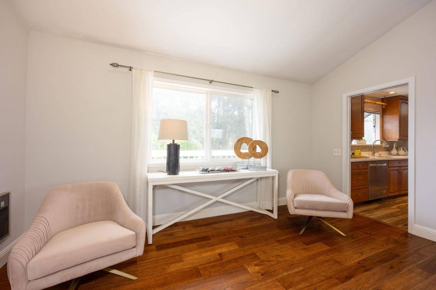 Moss Beach, CA 94038,1077 Pearl AVE