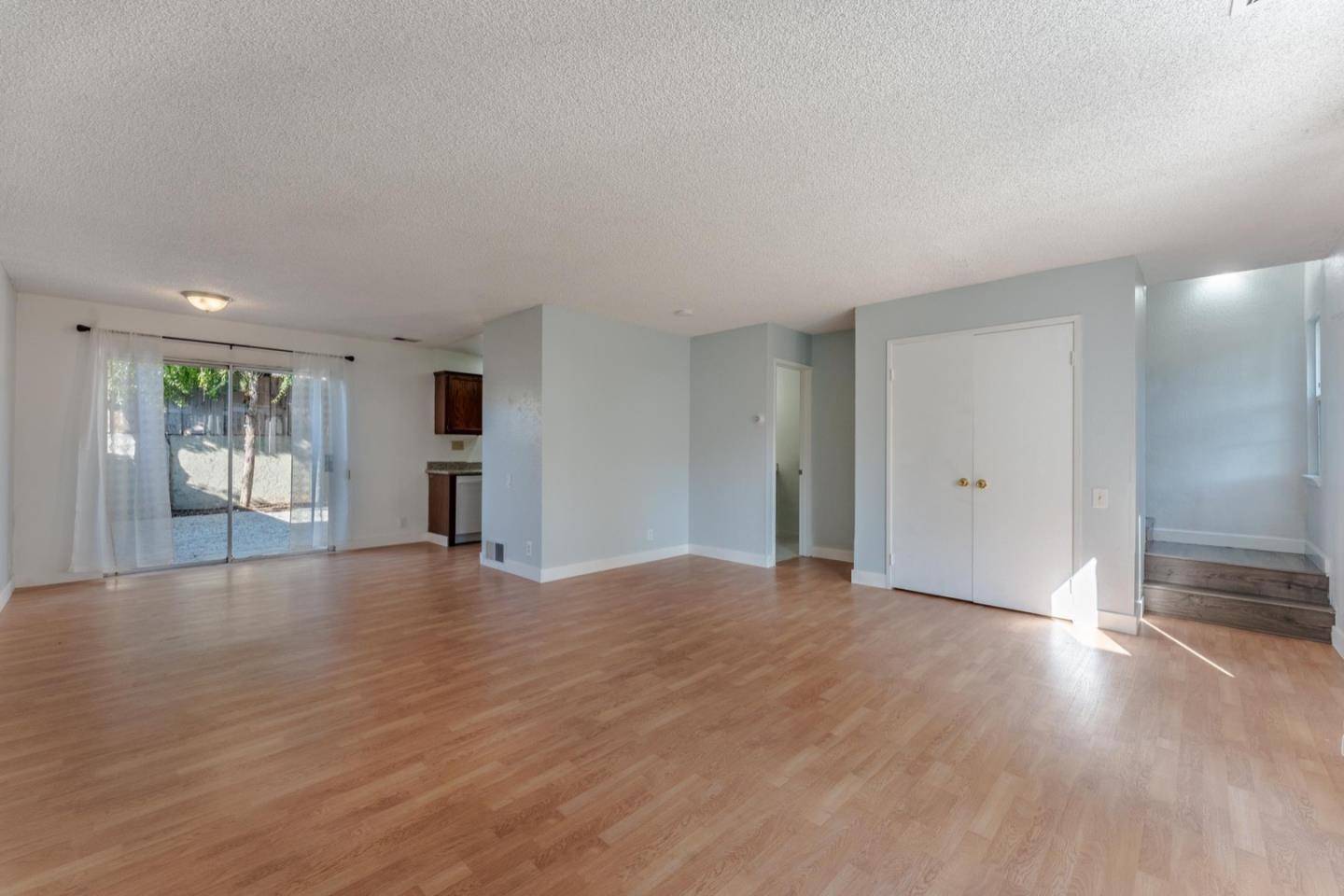 San Jose, CA 95122,1427 Mcquesten DR B