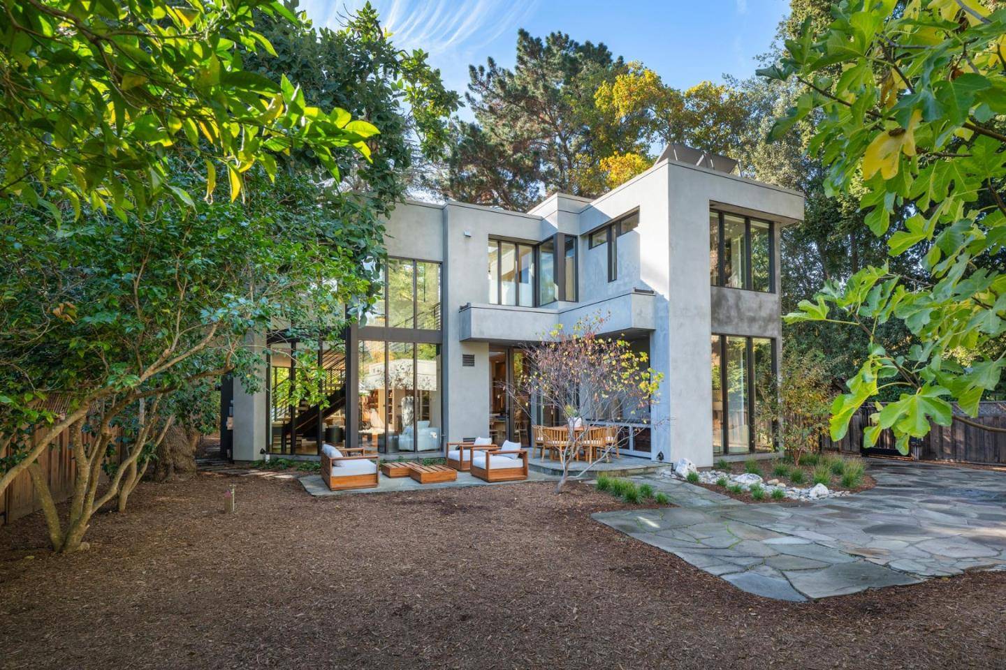 Menlo Park, CA 94025,94 YALE RD