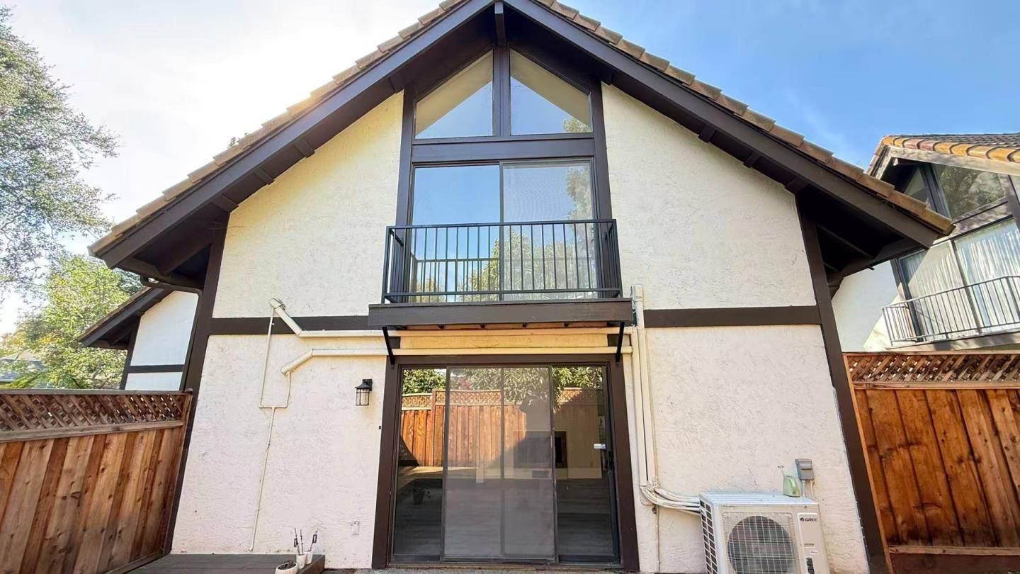 Mountain View, CA 94040,1734 W El Camino Real 7