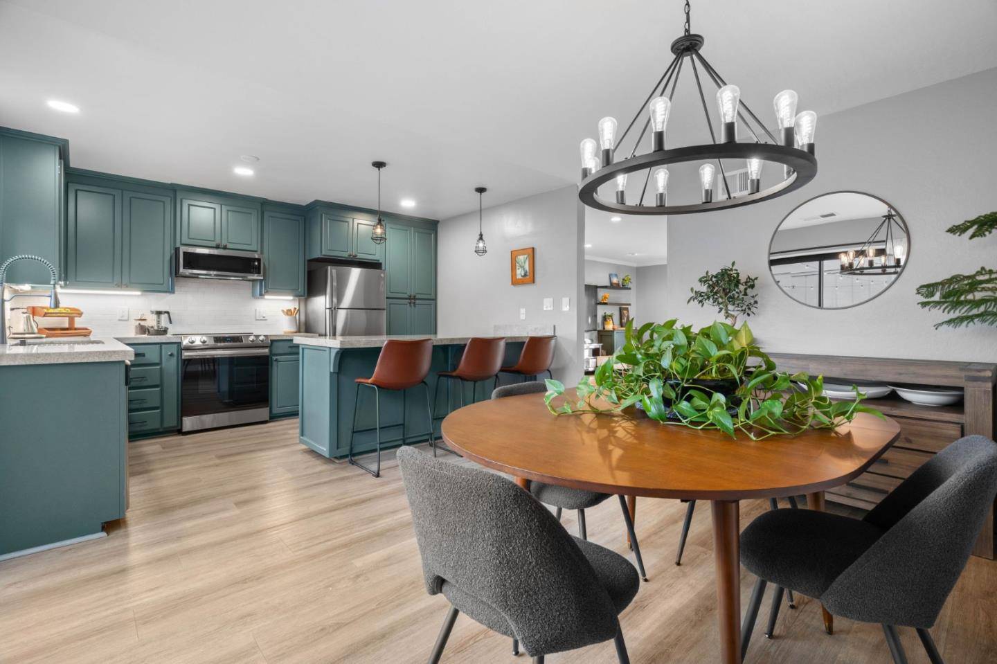 San Jose, CA 95136,4586 Cimarron River CT