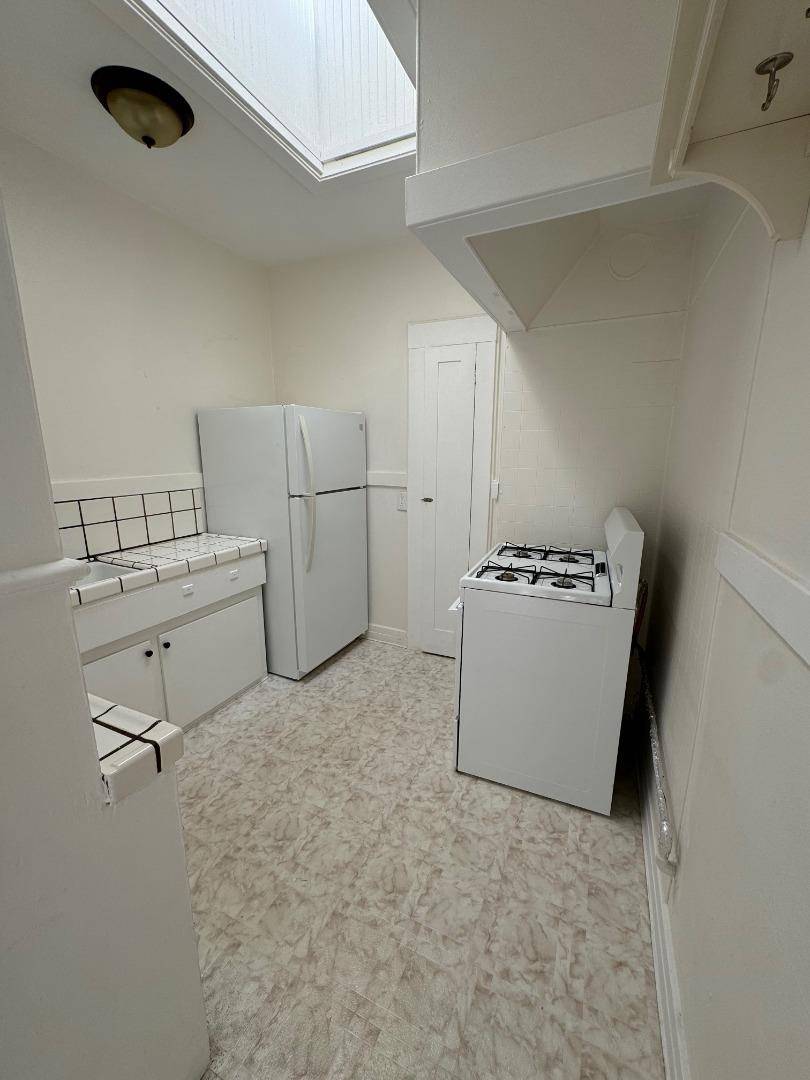 Burlingame, CA 94010,268 Lorton AVE 2