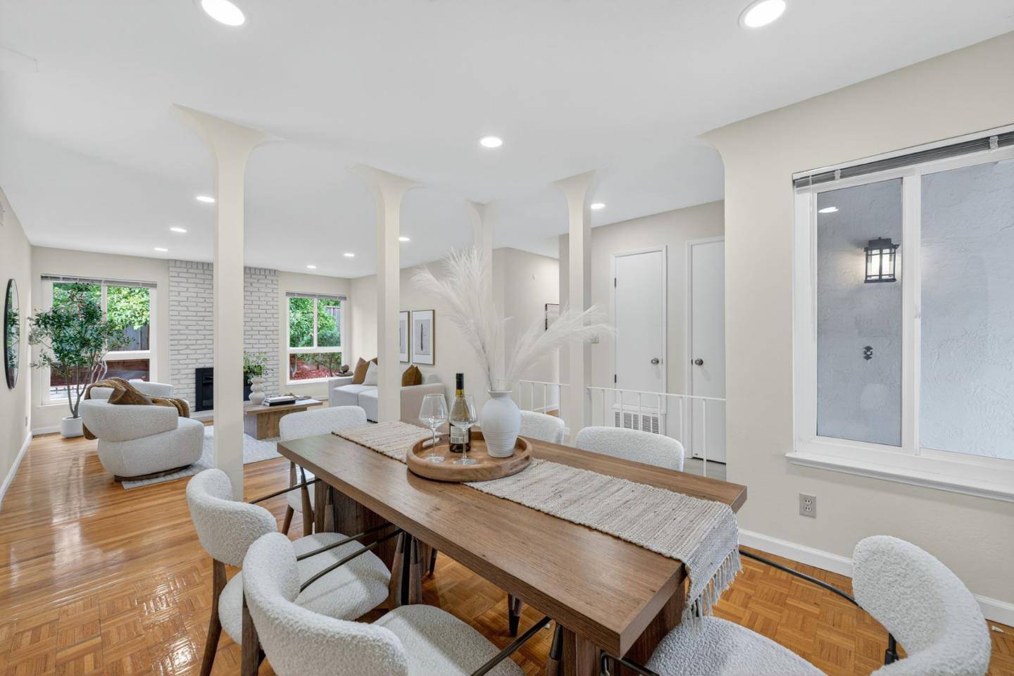 Sunnyvale, CA 94087,1227 Sargent DR