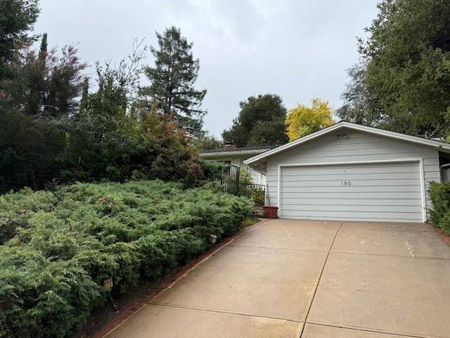 Portola Valley, CA 94028,180 N Balsamina WAY