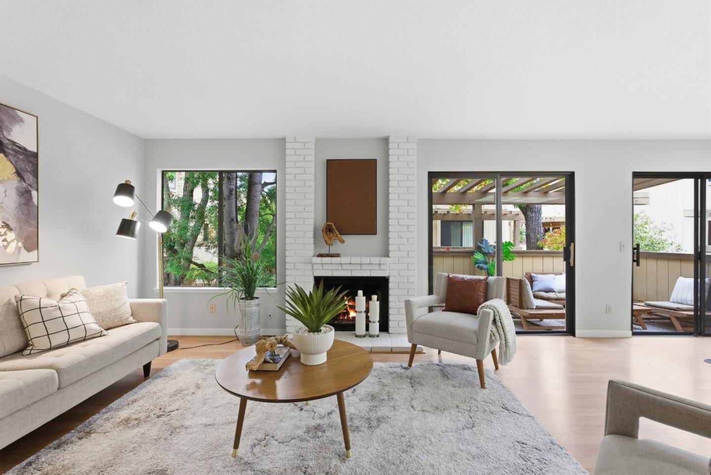 Los Gatos, CA 95032,16145 Loretta LN