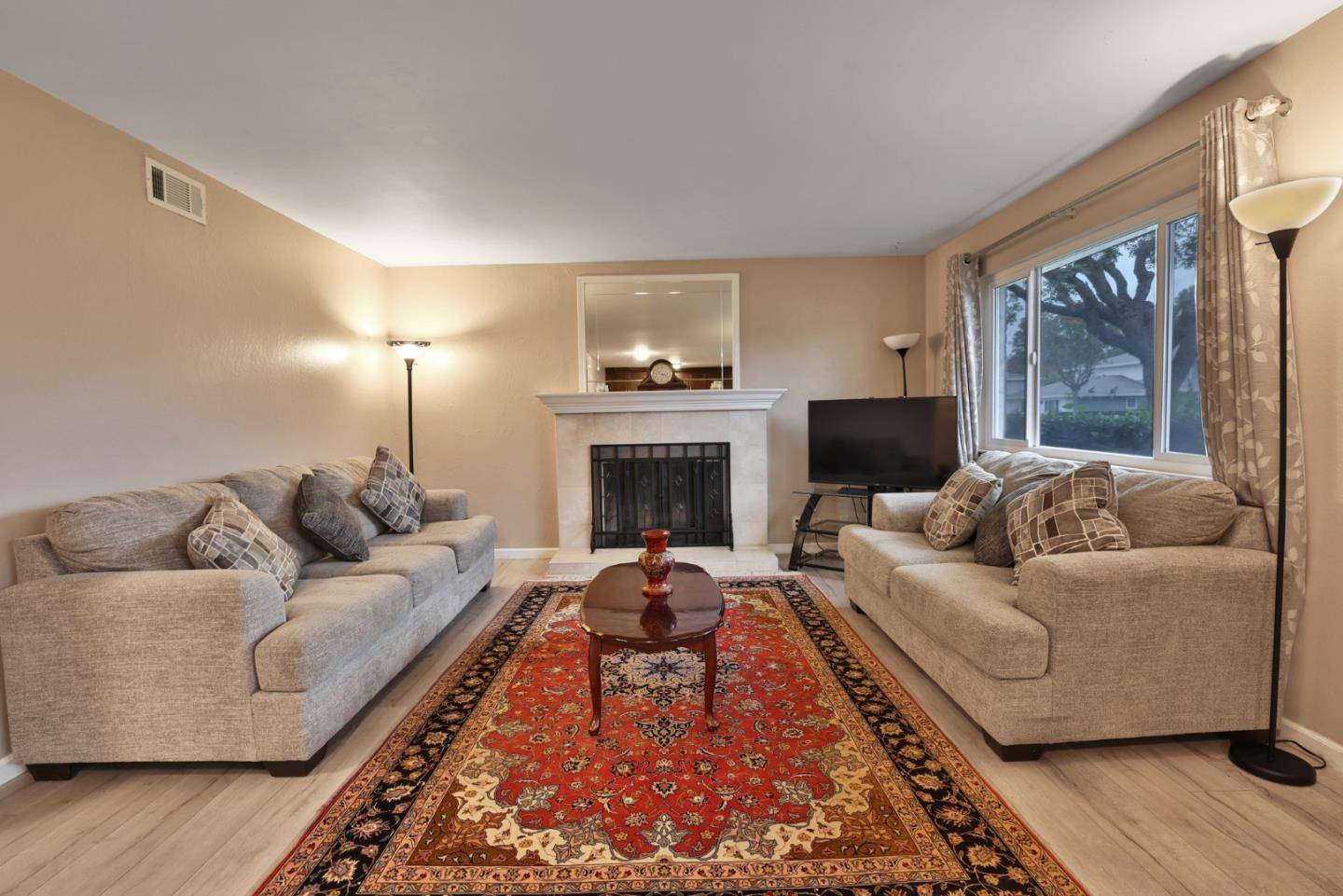 San Jose, CA 95123,5480 Tradewinds Walkway 1