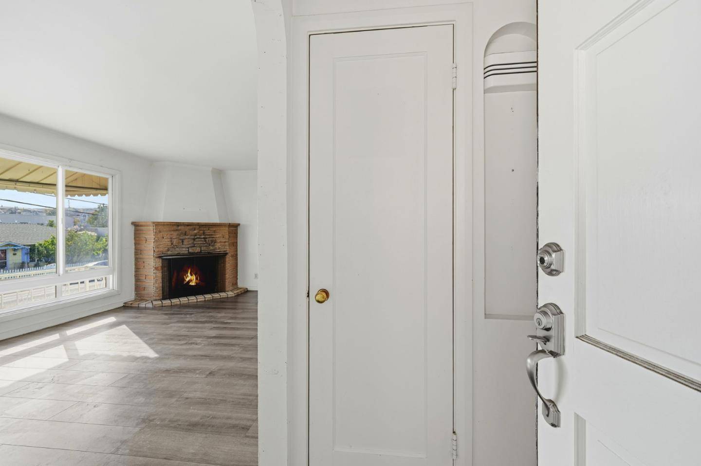 San Bruno, CA 94066,836 Jenevein AVE