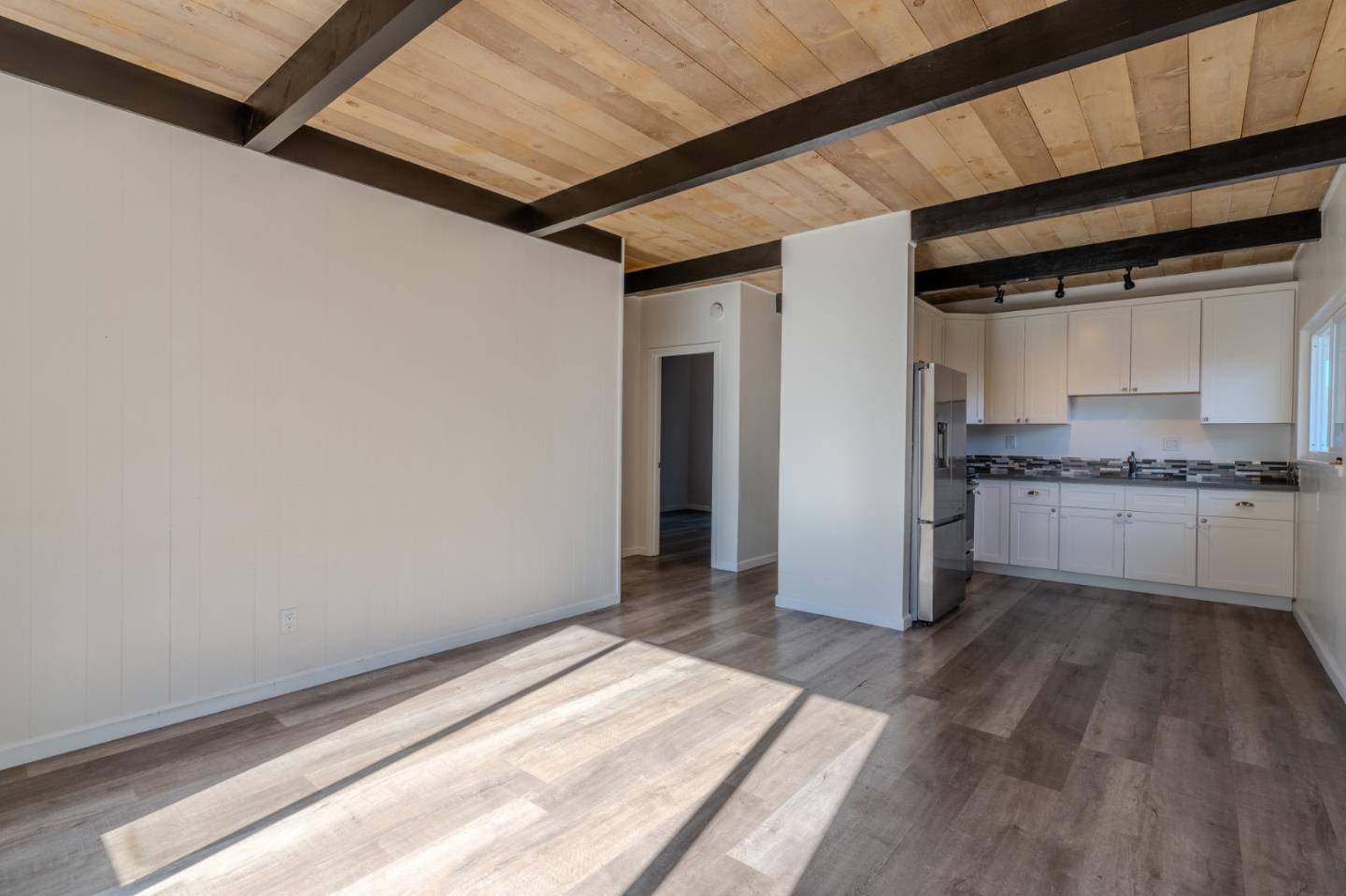 Pacifica, CA 94044,178 Montecito AVE