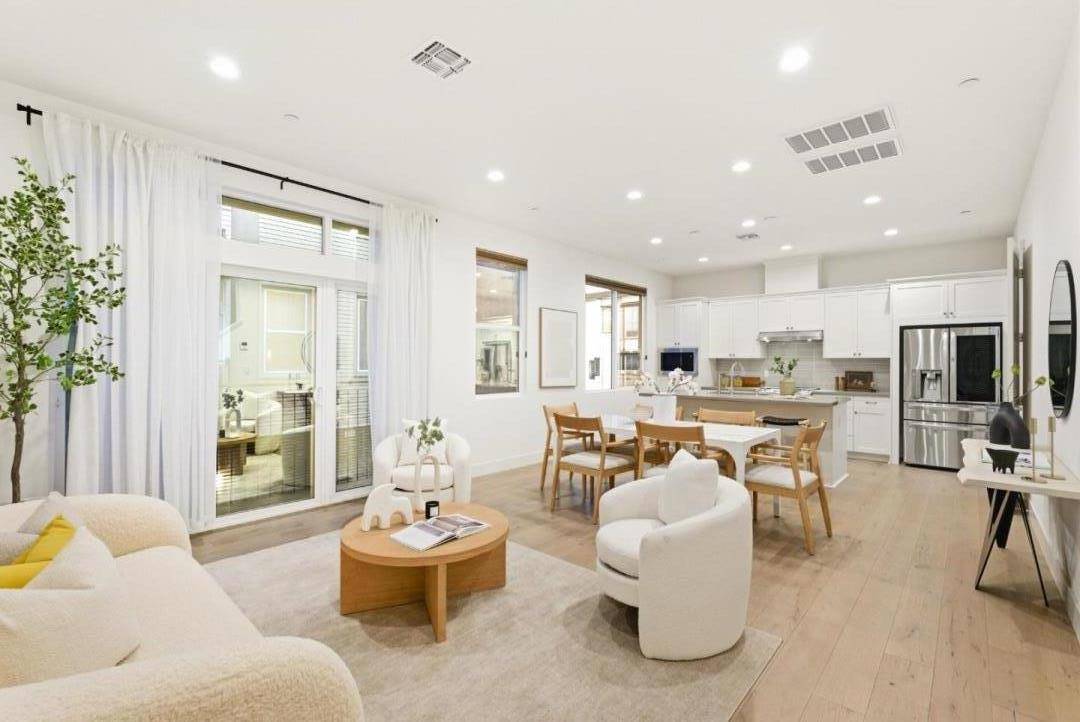 San Jose, CA 95110,254 Terraine ST