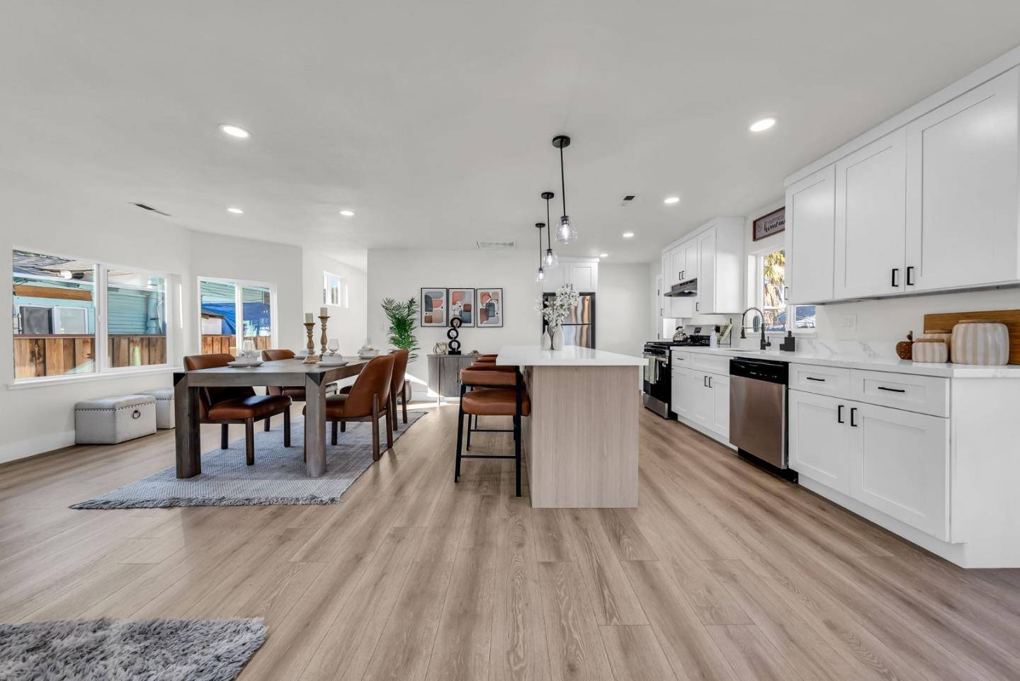 San Jose, CA 95116,1539 E San Fernando ST