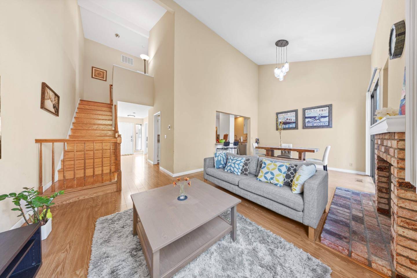 Santa Clara, CA 95050,2051 Holly Branch CT